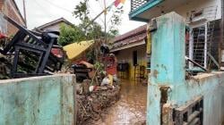 Cerita Korban Banjir di Banjaran Bandung, Panik Air Naik sampai 2 Meter<