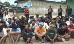 Polda Kepri Tangkap 92 Orang dari Penggerebekan Kampung Narkoba di Batam<
