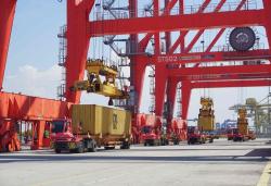 Arus Barang Tumbuh, Pendapatan Pelindo Tembus Rp23,5 Triliun hingga Kuartal III-2024