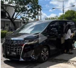 Viral Peserta Tes CPNS di Palangkaraya Naik Alphard, Begini Reaksi Netizen<
