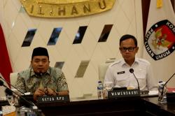 KPU - Kemendagri Bahas Pilkada NTT 2024 Terdampak Erupsi Gunung Lewotobi Laki-Laki