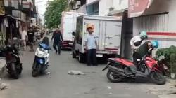 Coba Kabur hingga Tabrak Polisi, 2 Pelaku Curanmor di Surabaya Ditembak<