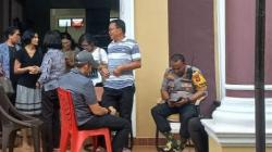 Keluarga Menanti Jenazah AKP Ryanto Ulil Anshar, Tiba di Makassar Malam Ini<