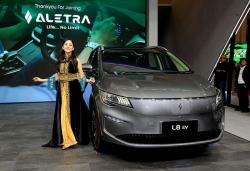 Tampilan Mobil Listrik Aletra L8 EV, MPV 7 Seater Terluas di Kelasnya 