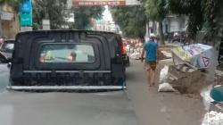 Bikin Macet hingga Kecelakaan, Proyek Galian Kabel di Bandung Dihentikan Sementara<