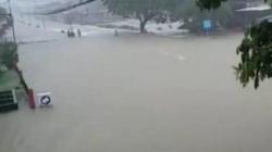 Banjir Parah di Sulsel, Jalur Trans Sulawesi Lumpuh<