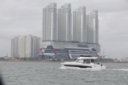 Foto-Foto Eksklusif Kapal Salaya Yacht, Ikon Baru Pariwisata Maritim Indonesia