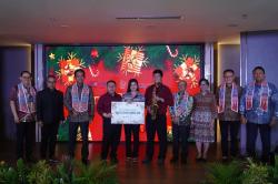 Pemberian Bantuan kepada Yayasan Tunanetra dan SLB Elsafan 
