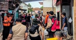 Banjir di Cirebon, Kemensos Salurkan Bantuan Logistik untuk 565 KK Terdampak<