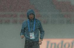 Ong Kim Swee Ogah Bahas Masa Depan di Persis Solo