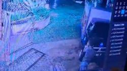 Pencurian Mobil Operasional Yayasan Milik Ceu Popong di Bandung Terekam CCTV, Pelaku 2 Orang<
