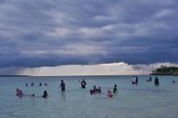 Libur Panjang, Wisatawan Berdatangan ke Pantai Bara Bulukumba