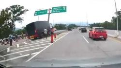 Bus Brimob Maut Kecelakaan di Tol Pandaan-Malang Bawa 31 Siswa dan 2 Guru