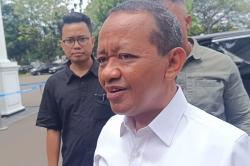 Respons Bahlil soal Jokowi Dikaitkan ke Kapal JKW-Iriana Pengangkut Nikel Raja Ampat