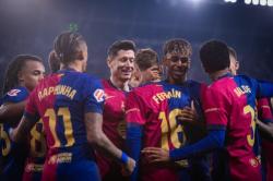 Hasil Liga Spanyol: Diwarnai Satu Kartu Merah, Barcelona Bantai Sevilla
