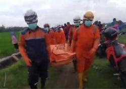 Mayat Pria Tanpa Kepala Diduga Korban Mutilasi Gegerkan Warga Jombang<