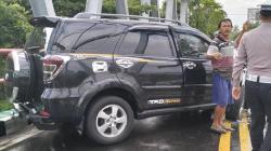 Toyota Rush Tabrakan dengan Fortuner di Jembatan Glagah Kulonprogo hingga Ringsek<