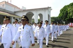 Bupati dan Wabup Nias Barat Periode 2025-2030 Resmi Dilantik Presiden Prabowo Subianto<
