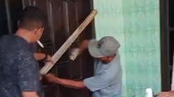 Viral Rumah Eks Sekdes di Sampang Disegel, Diduga Kalah Taruhan Pilkada<