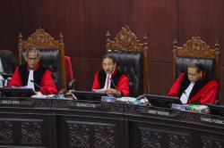 Suasana Sidang Putusan Akhir 40 Perkara Sengketa Pilkada 2024 di MK 