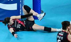 Megawati Hangestri Tahan Tangis Lihat Vanja Bukilic Cedera