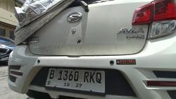 Polisi Ungkap Mobil Ayla dengan 3 Lubang Bekas Tembakan Ditemukan di Sleman<
