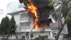Kebakaran di Gedung Dinas Pendidikan Sumut Diduga akibat Korsleting Listrik<