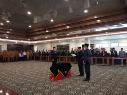 Bupati Kotabaru Lantik Pj Sekda dan Tanam Pohon Ucapan Selamat<
