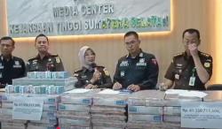 Eks Gubernur Bengkulu jadi Tersangka Kasus Izin Sawit Ilegal, Langsung Ditahan<