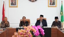 38 Bhikkhu Akan Hadiri International Thudong 2025 di Borobudur, Ini Persiapan Kemenag<