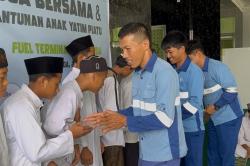 Berbagi Kebahagiaan Ramadhan bersama Ratusan Anak Yatim dan Dhuafa