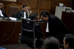 Hakim Ingatkan Hasto Jujur di Sidang: Beri Keterangan Apa Adanya