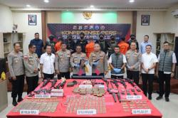 Satgas Damai Cartenz Tangkap Pemasok Senjata ke KKB Papua, 7 Orang Jadi Tersangka<