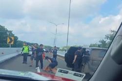Suara Tembakan Warnai Penangkapan Penyelundup Sabu 15 Kg di Tol Lampung<