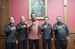 Terima Audensi Bawaslu Badung, Ketua DPRD Dorong Partisipasi Pemilih 80 Persen<