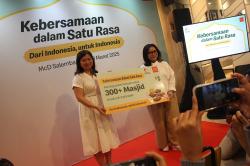 Program Berbagi Paket Berbuka di Lebih dari 300 Masjid 