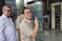 Pramono Anung Datangi Gedung KPK, Ada Apa?