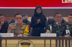 1 Oknum Polisi Ditetapkan Tersangka Judi Sabung Ayam di Way Kanan, Sudah Ditahan<