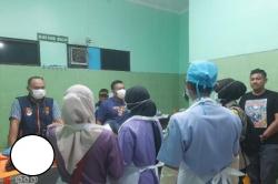 Karanganyar Geger, Pria Tewas di Kamar Mandi Masjid dengan Pisau Menancap di Dada<