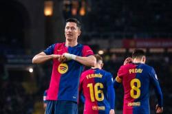 Barcelona Kehilangan Lewandowski jelang Lawan Real Madrid dan Inter Milan