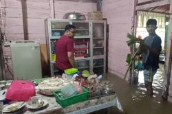 Cerita Warga Jambi Lebaran Dikepung Banjir, Batal Silaturahmi karena Bersih-bersih Rumah<