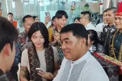 Penerbangan Perdana Nanjing ke Manado Geliatkan Pariwisata, Bawa 138 Turis China<