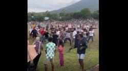 Pertandingan Sepak Bola di Flores Timur Ricuh, Suporter Masuk Lapangan Adu Jotos<