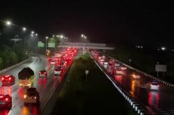 One Way Puncak Arus Balik Diberlakukan, Tol Palikanci-Cipali Padat Malam Ini
