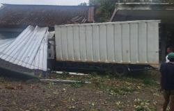 Kronologi Kecelakaan Maut Suami Istri Tewas Ditabrak Mobil di Kulonprogo<