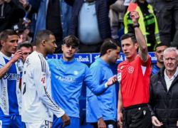 Kylian Mbappe Kartu Merah, Real Madrid Menang Tipis atas Alaves