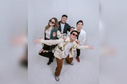 Belum Beruntung: Lagu Batas Senja Rangkum Luka Cinta Anak Muda, Download Gratis hanya di TREBEL!