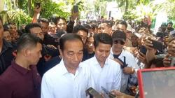Jokowi Janji Tunjukkan Ijazah Asli di Pengadilan<