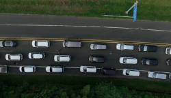 15.000 Kendaraan Padati Jalur Wisata Puncak saat Libur Panjang, Polisi Terapkan One Way 