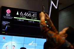IHSG Hari Ini Ditutup Menguat ke Level 6.445